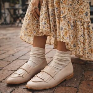 G.H. Bass Women's SZ 10 Genuine Leather Hope Kiltie Fringe Loafers In Beige NEW